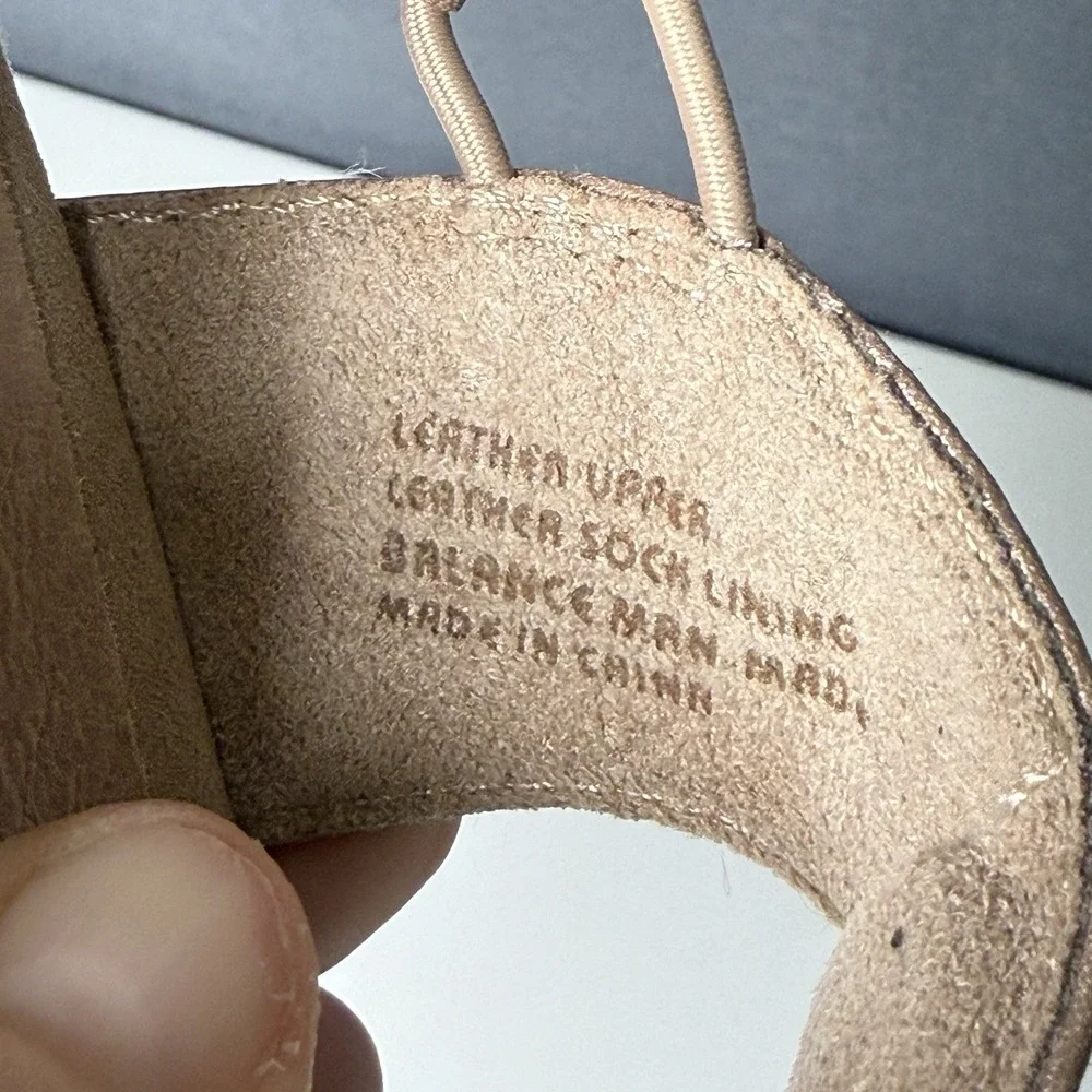 Earth Brand Rose Gold Ankle Strap Leather Sandals Women's Size 8.5M